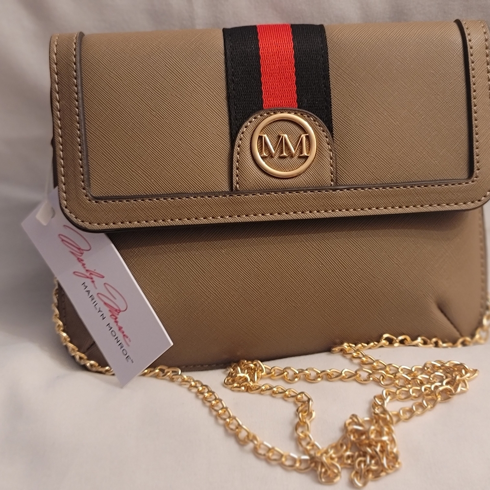 Marilyn Monroe Tan Crossbody Ba with Gold Chain